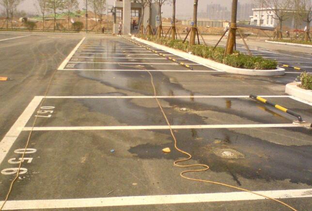 道路劃線，車位劃線，停車位劃線