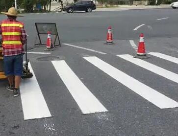 道路劃線，車位劃線，停車位劃線