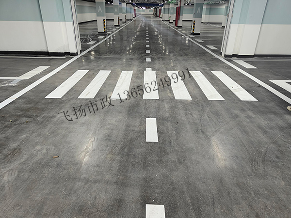 亳州車位劃線施工隊伍？飛揚(yáng)市政隊伍強(qiáng)大