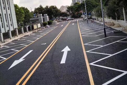 道路劃線設(shè)計，為安全出行保駕護航