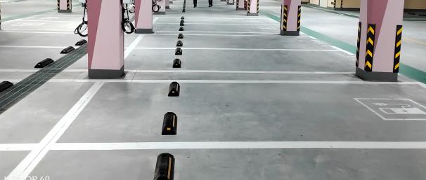 合肥車位劃線解析，地下車庫(kù)減速帶設(shè)置原則？