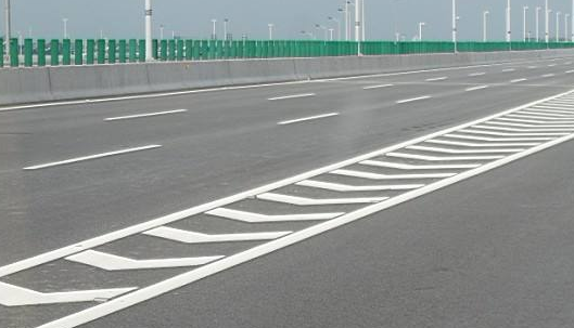 蘇州道路劃線標(biāo)線施工隊？  找飛揚(yáng)市政