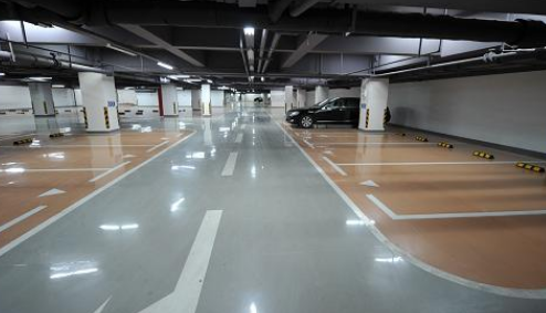 酒店設(shè)計(jì)規(guī)范及標(biāo)準(zhǔn)停車位劃線配比？