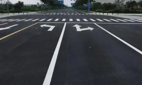  蘇州廠區(qū)車位劃線，飛揚市政無隱形收費，專業(yè)施工
