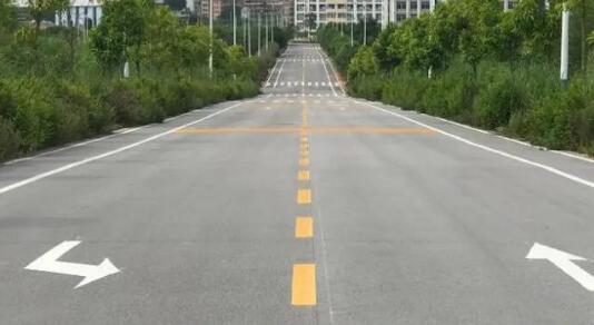蘇州廠區(qū)劃線，自有施工團隊打造安全高效廠區(qū)